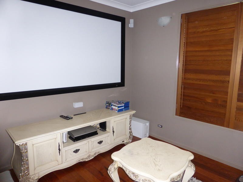 5 Elizabeth Crescent, Varsity Lakes QLD 4227