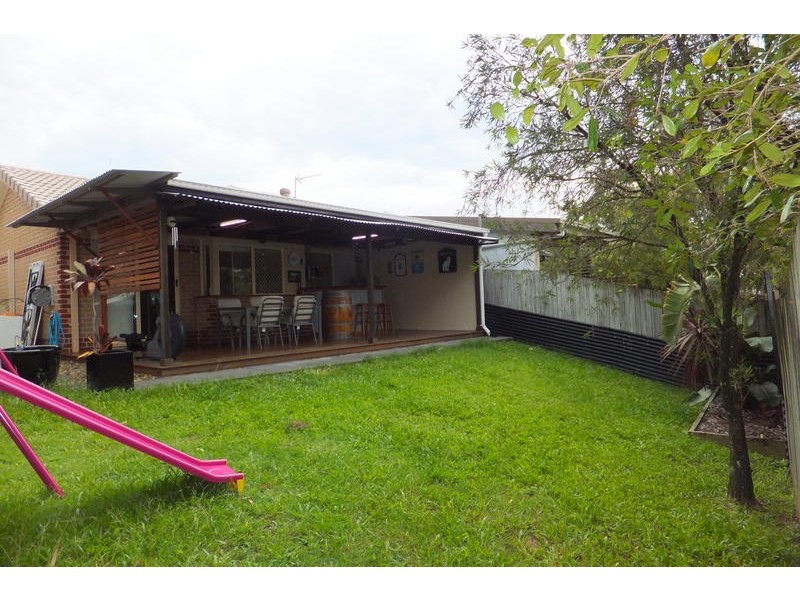 2/ 2 Encamp Street, Reedy Creek QLD 4227