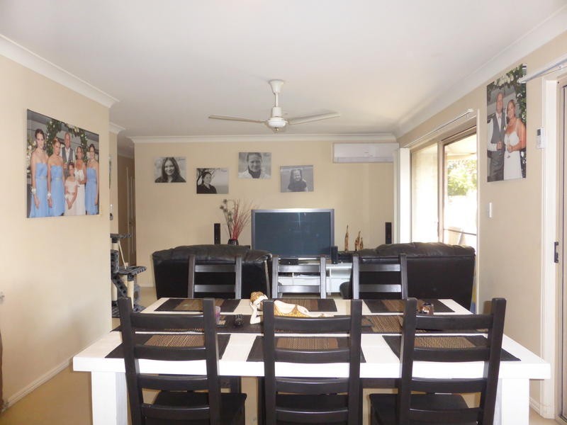 4 Eugene Drive, Varsity Lakes QLD 4227