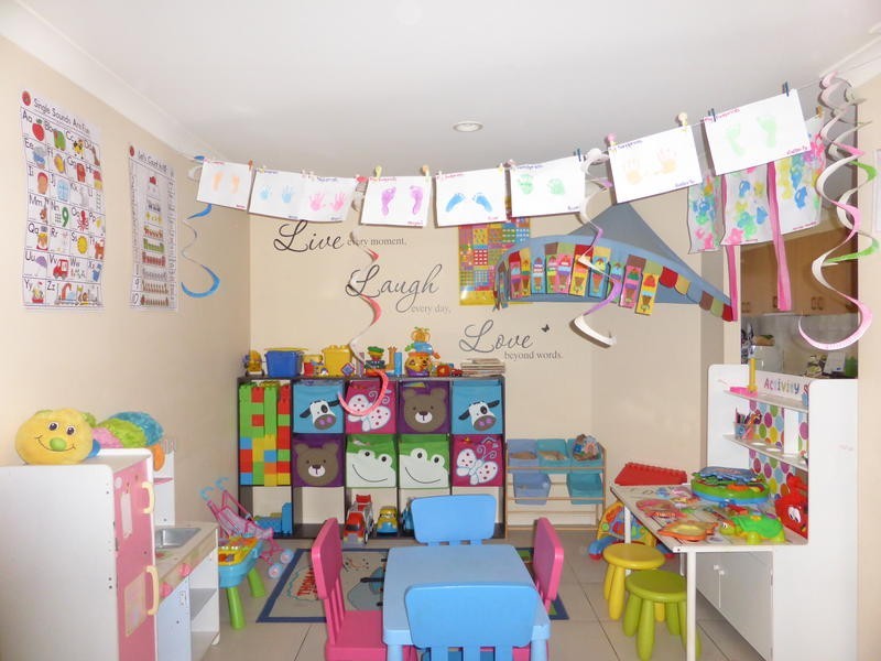 4 Eugene Drive, Varsity Lakes QLD 4227