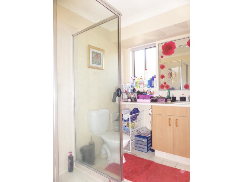 4 Eugene Drive, Varsity Lakes QLD 4227