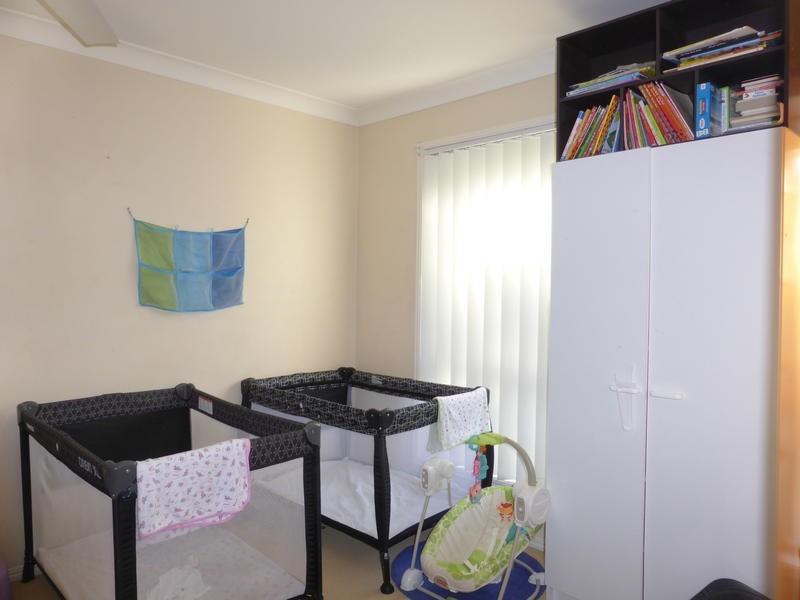 4 Eugene Drive, Varsity Lakes QLD 4227