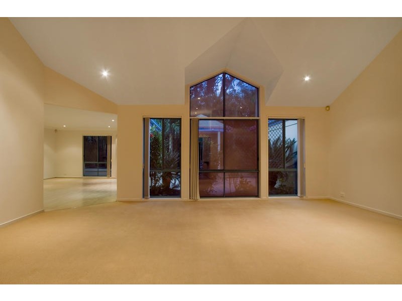 9 Exbridge Court, Mudgeeraba QLD 4213