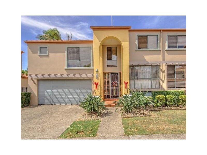 22/ 20 Fairway Drive, Clear Island Waters QLD 4226