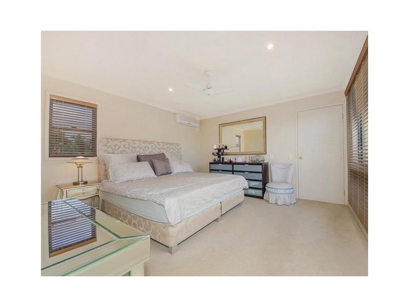 22/ 20 Fairway Drive, Clear Island Waters QLD 4226