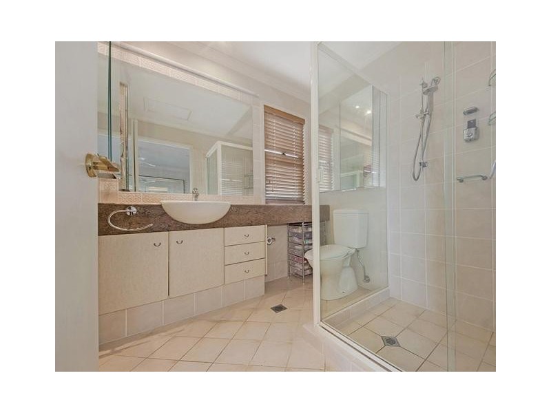 22/ 20 Fairway Drive, Clear Island Waters QLD 4226