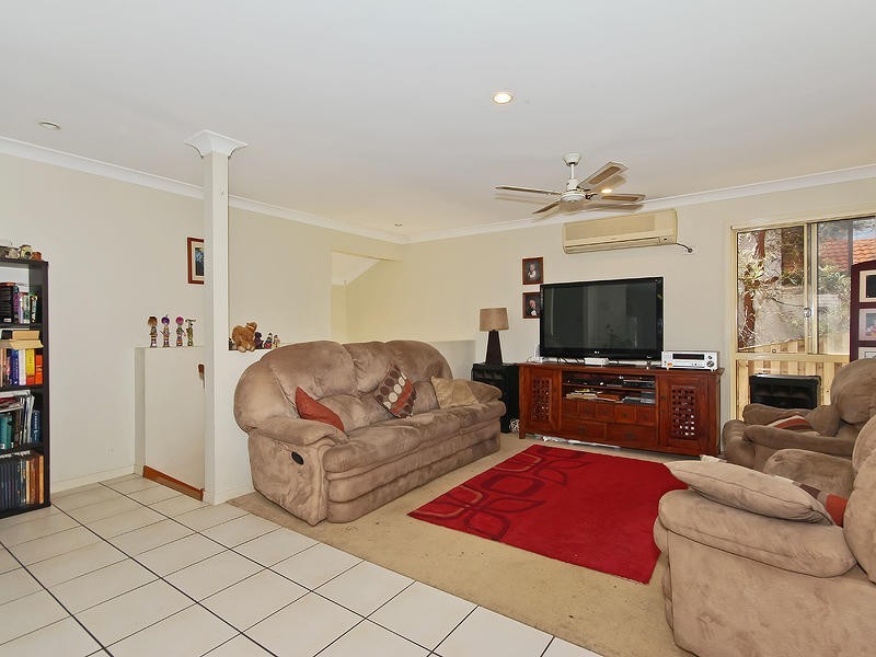 32 Fan Road, Robina QLD 4226