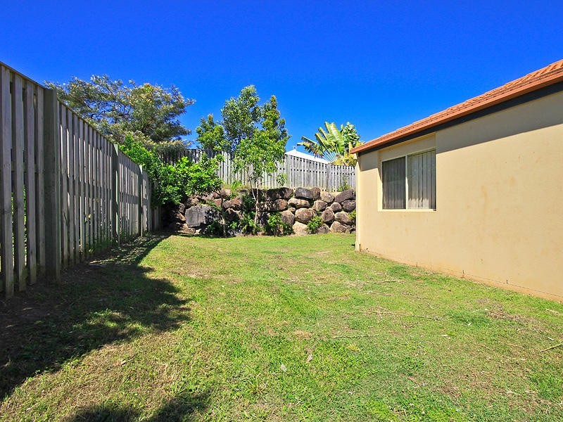 32 Fan Road, Robina QLD 4226