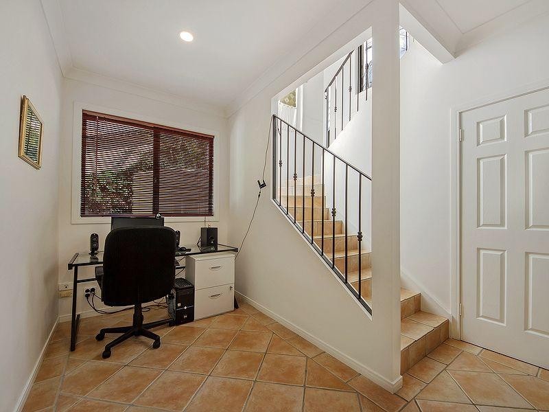 14 Federal Place, Robina QLD 4226
