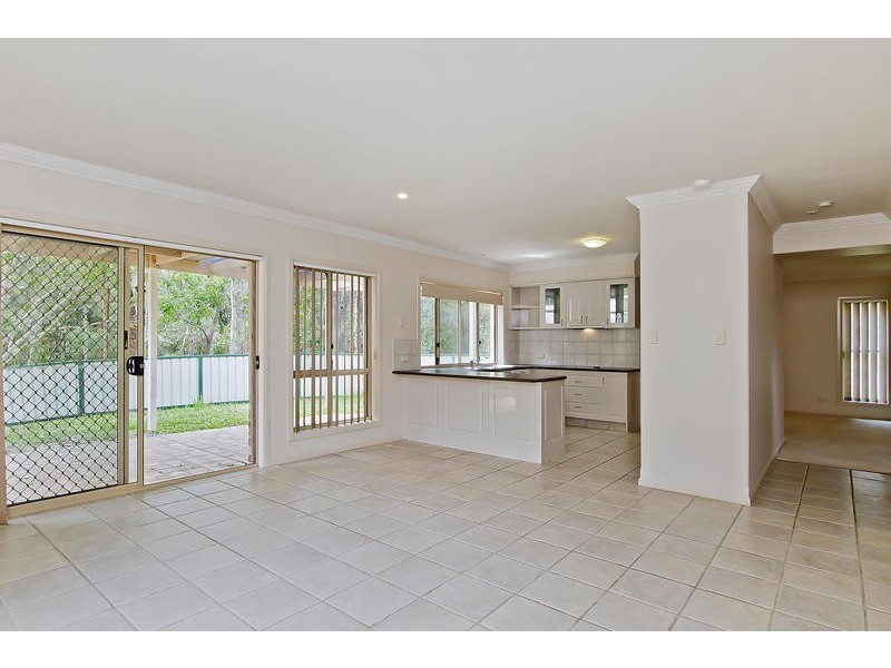 13 Fiddlewood Place, Reedy Creek QLD 4227