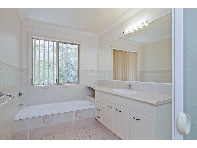 13 Fiddlewood Place, Reedy Creek QLD 4227