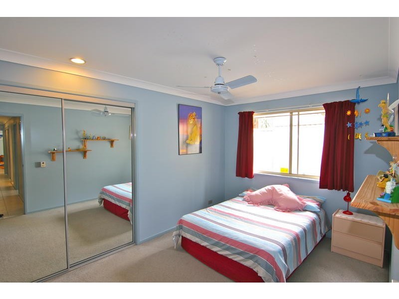 16 Firestone Court, Robina QLD 4226