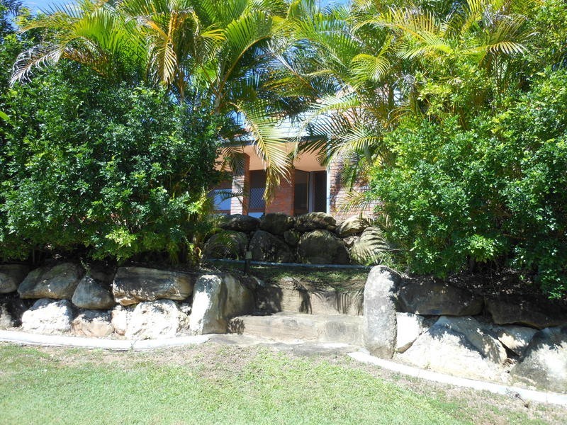 7 Firestone Court, Robina QLD 4226