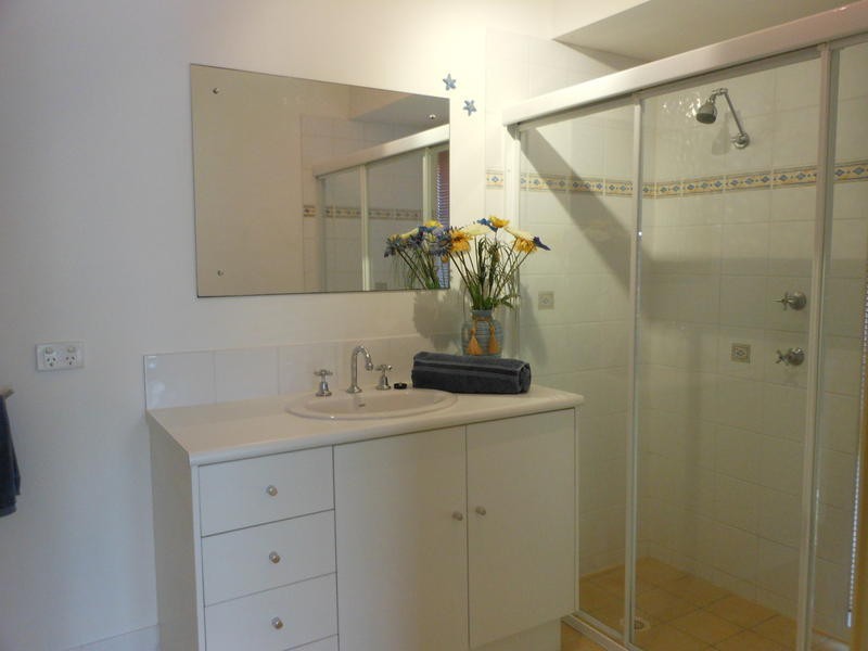 7 Firestone Court, Robina QLD 4226