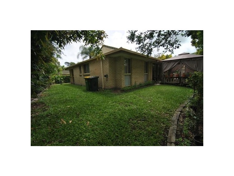 2/ 27 Fortune Street, Coomera QLD 4209