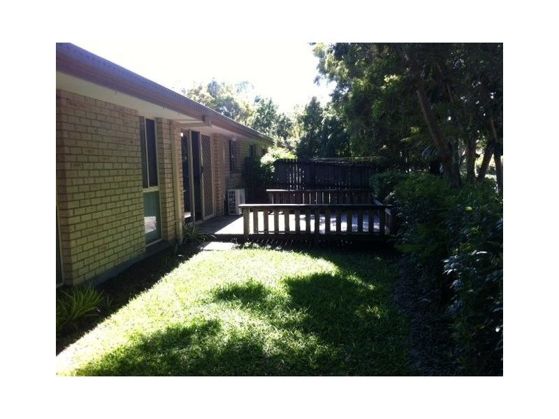 2/ 27 Fortune Street, Coomera QLD 4209