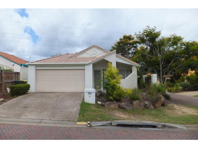 4 Fulham Place, Robina QLD 4226