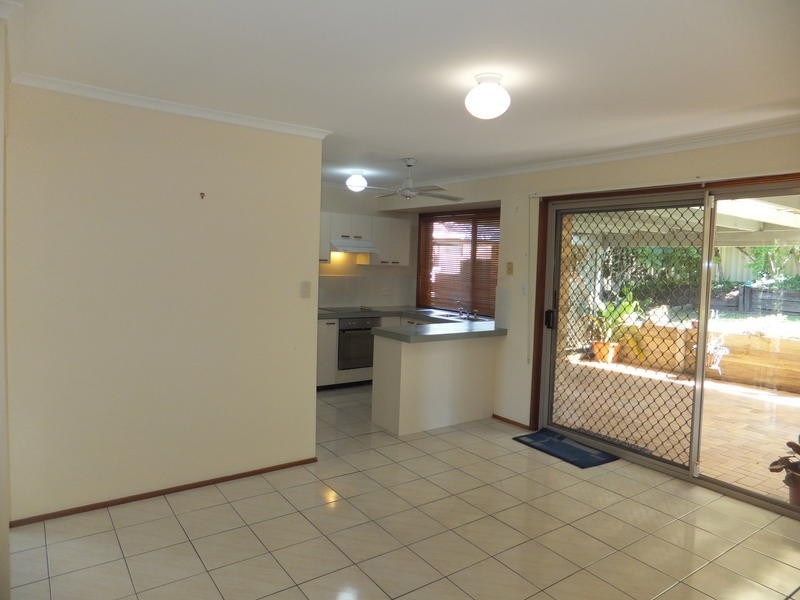 1 Gabriels Court, Robina QLD 4226