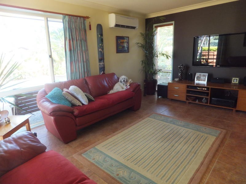 1 Gary Court, Carrara QLD 4211
