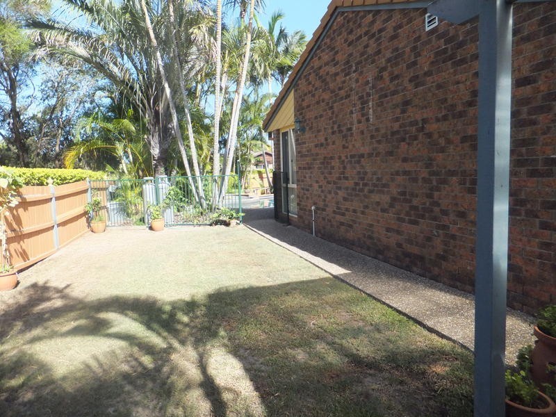 1 Gary Court, Carrara QLD 4211