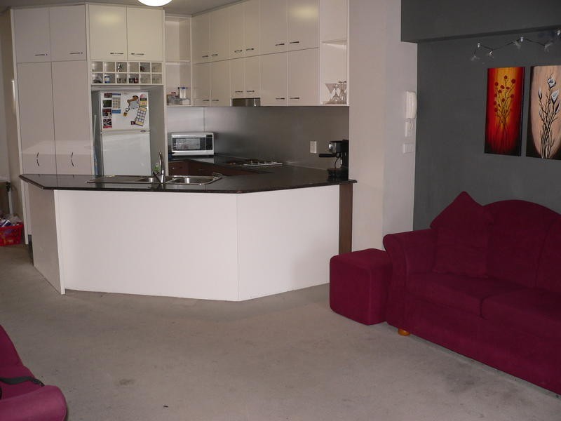 18/ 2 Geraldton Drive, Varsity Lakes QLD 4227