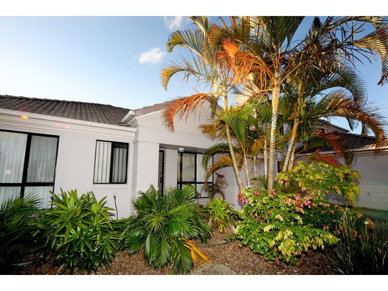 @/ 8 Ghilgai Road, Merrimac QLD 4226