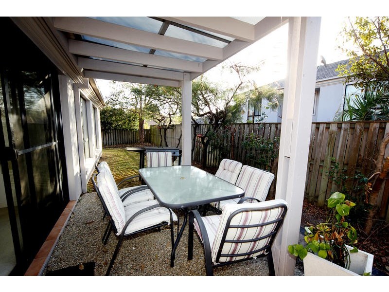 @/ 8 Ghilgai Road, Merrimac QLD 4226