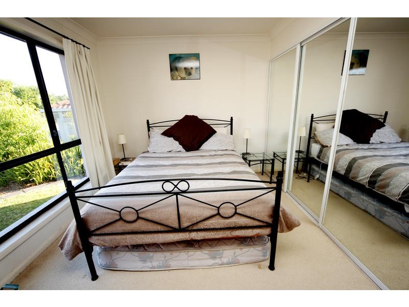 @/ 8 Ghilgai Road, Merrimac QLD 4226
