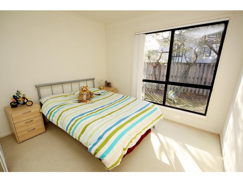 @/ 8 Ghilgai Road, Merrimac QLD 4226