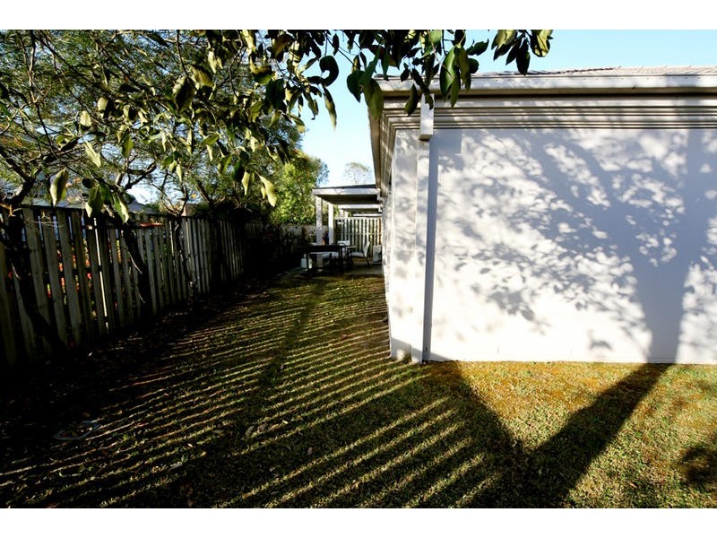 @/ 8 Ghilgai Road, Merrimac QLD 4226