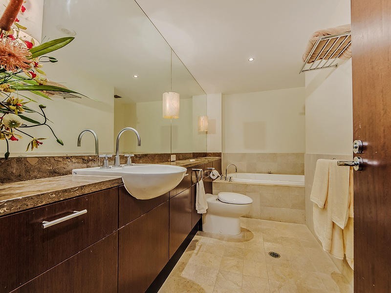 3/ 601 Glades Drive, Robina QLD 4226