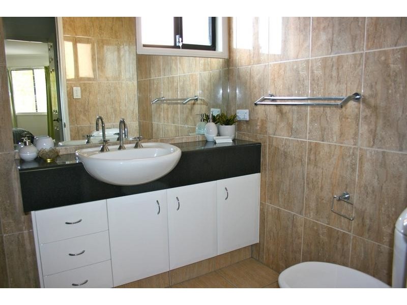 1/ 3 Glasshouse Drive, Varsity Lakes QLD 4227