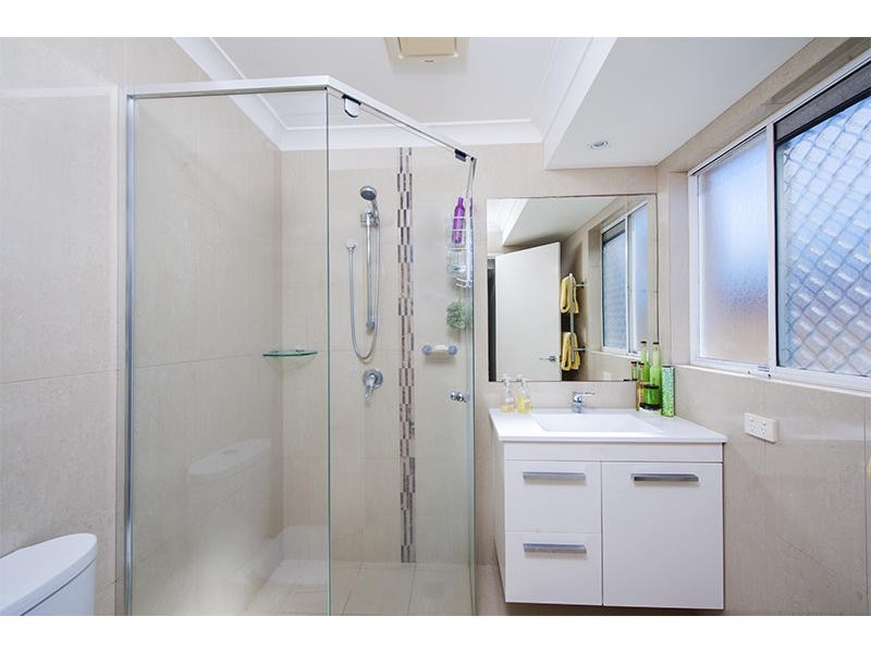 20 Glen Iris Place, Robina QLD 4226