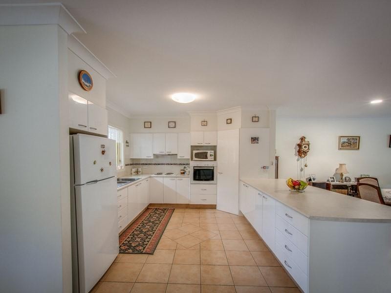 4 Glenalta Place, Robina QLD 4226