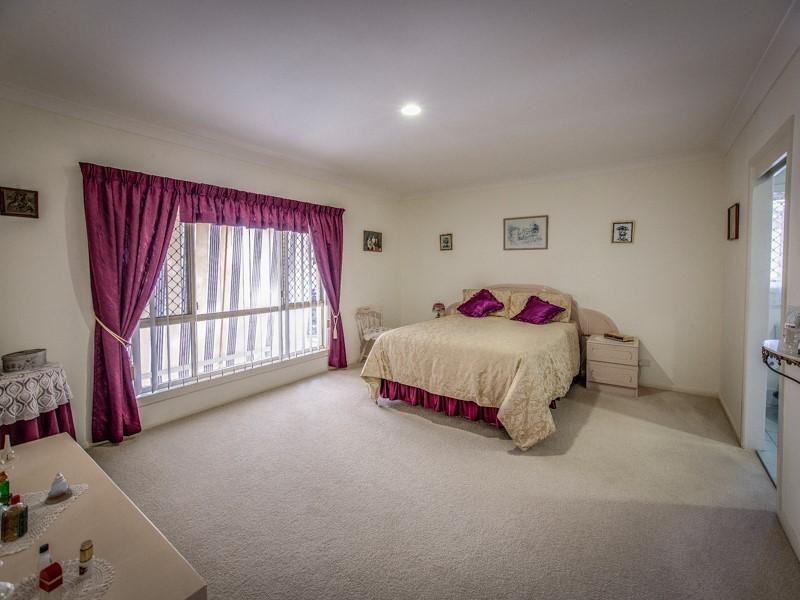 4 Glenalta Place, Robina QLD 4226