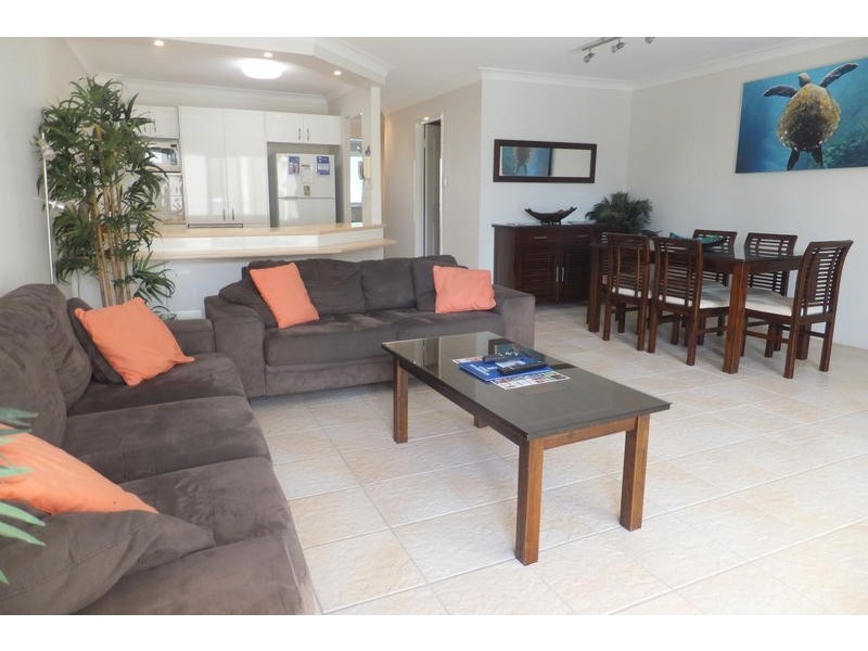 21/ 1915 Gold Coast Highway Key Largo, Burleigh Heads QLD 4220