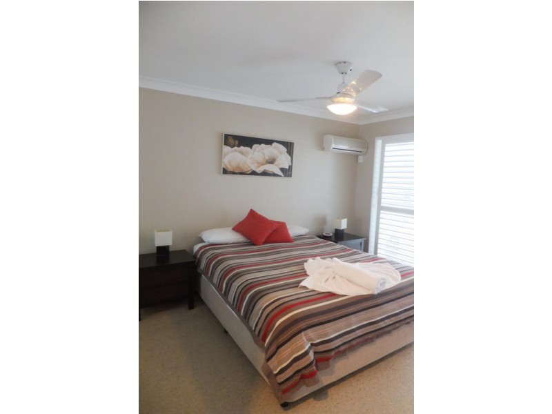 21/ 1915 Gold Coast Highway Key Largo, Burleigh Heads QLD 4220