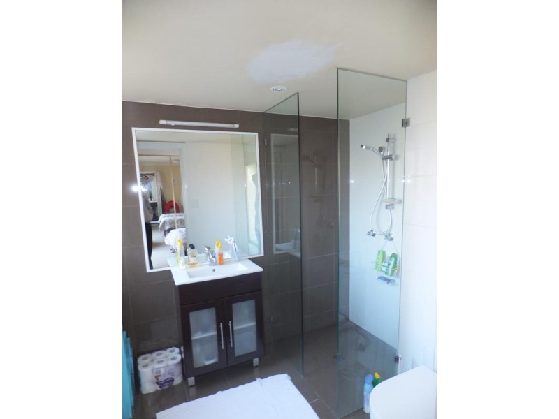 2/ 2032 Gold Coast Highway, Miami QLD 4220