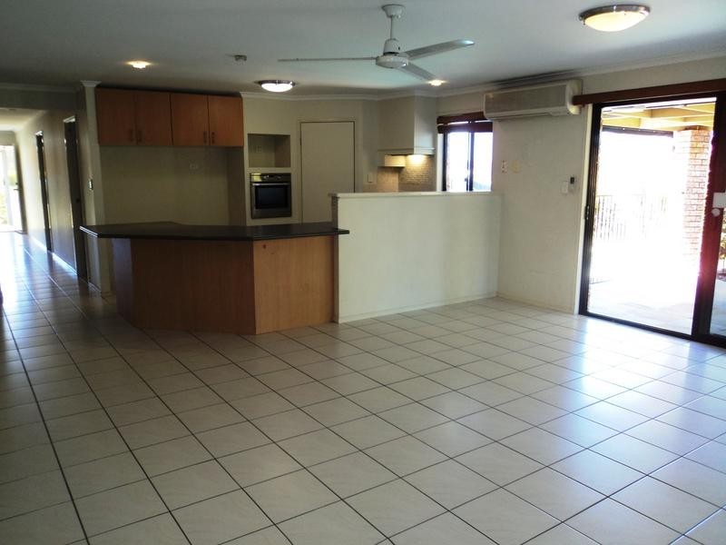 11 Goldwater Drive, Robina QLD 4226