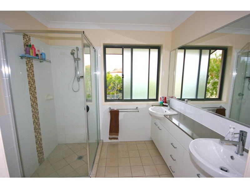 8/ 139 Gooding Drive, Merrimac QLD 4226