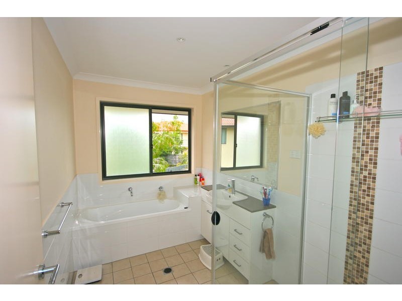 8/ 139 Gooding Drive, Merrimac QLD 4226