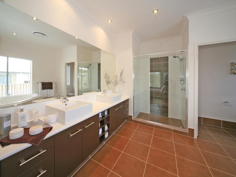 6 Grampian Court, Reedy Creek QLD 4227