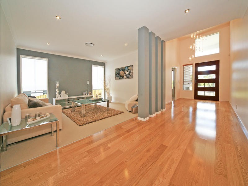 6 Grampian Court, Reedy Creek QLD 4227