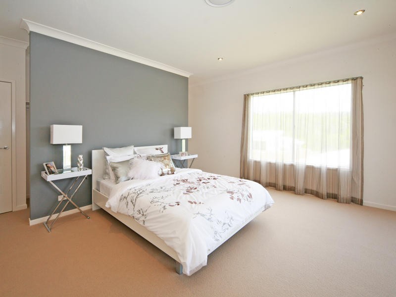 6 Grampian Court, Reedy Creek QLD 4227