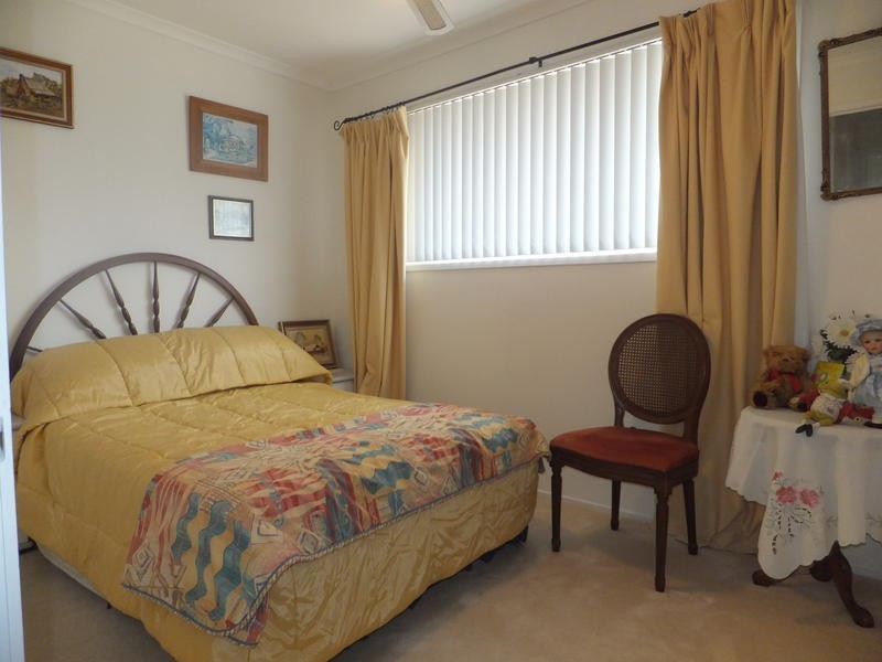 17/ 5 Greenlands Drive, Varsity Lakes QLD 4227