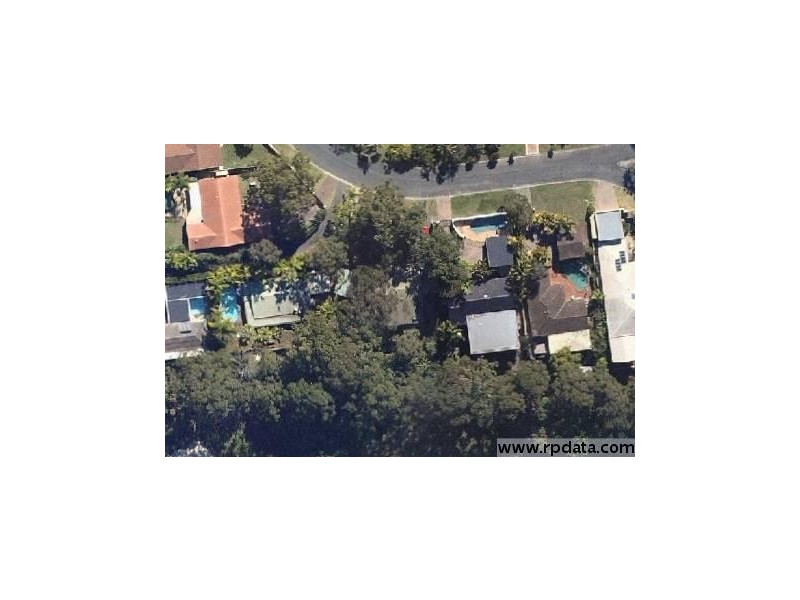 17 Grenaside Ct, Robina QLD 4226
