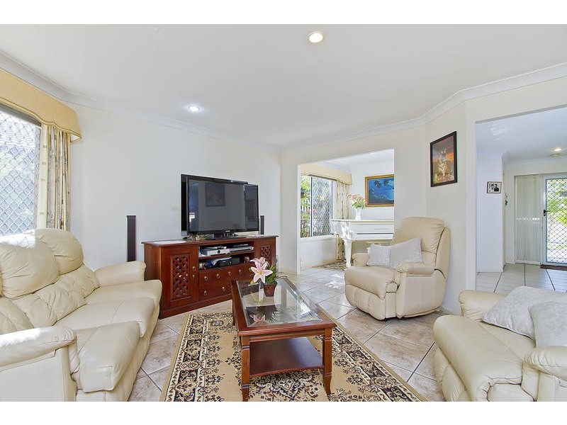 19 Gymea Crescent, Varsity Lakes QLD 4227