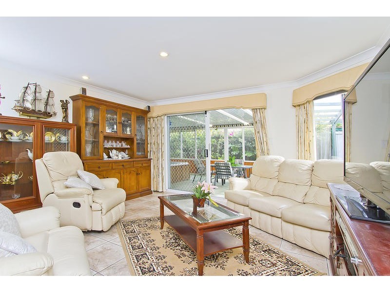 19 Gymea Crescent, Varsity Lakes QLD 4227