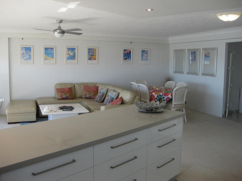 121/ 45 Hayle Street, Burleigh Heads QLD 4220