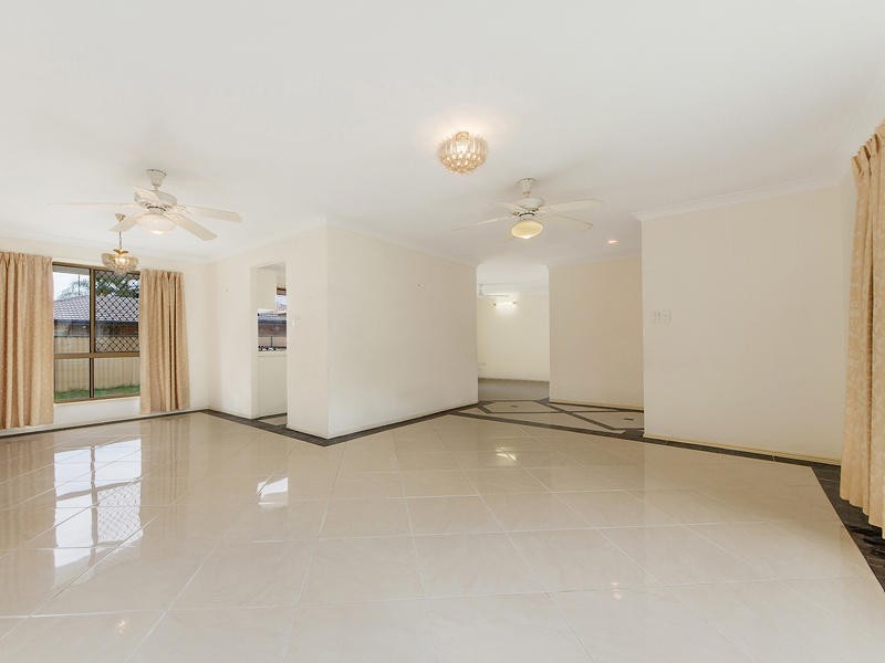 2 Heidelberg Circuit, Robina QLD 4226